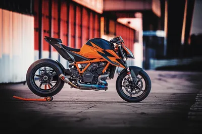 Фото мотоцикла KTM 1290 Super Duke R в png и webp