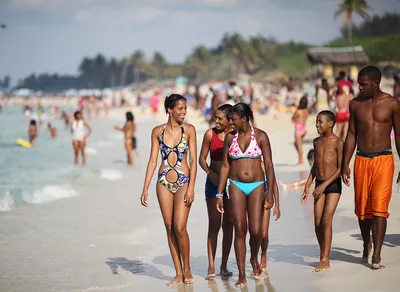 Фото кубинских девушек на пляже: мечта каждого путешественника