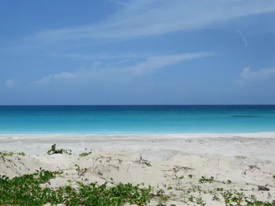 Фото кубинских девушек на пляже в формате JPG
