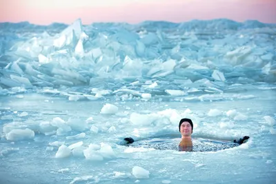 Снежные ванны: изысканные зимние картинки для вашего выбора