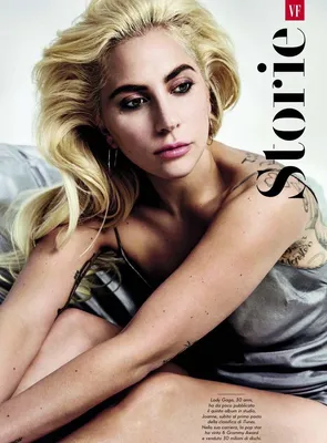 Картинка Lady Gaga с ее фанатами