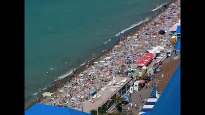 Фотографии Лазаревского центрального пляжа: подробная информация