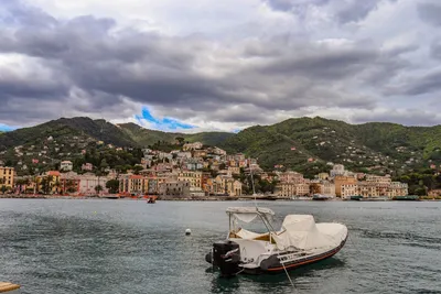 Насладитесь красотой Лигурийского моря на вашем фотоальбоме