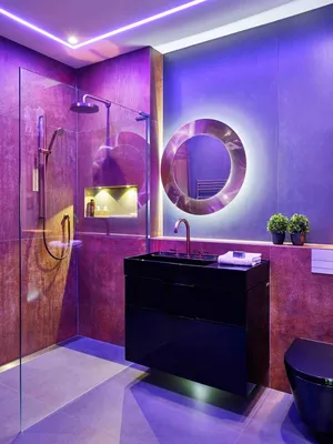 Лиловая ванная комната: фото с современным декором