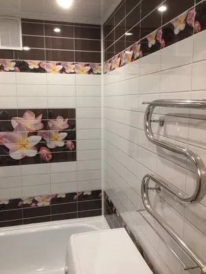 Фотографии современных ванных комнат с использованием листовых панелей пвх