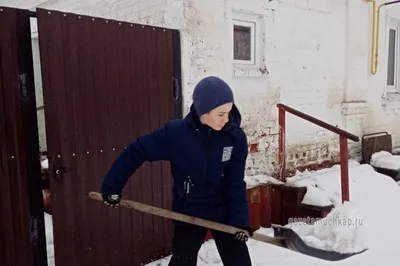 Фото зимнего волшебства: Люди на снегу