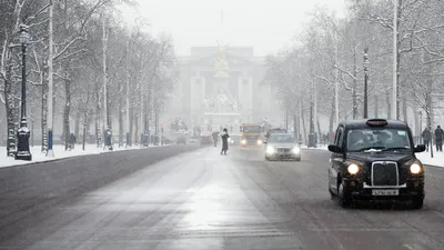 Фотографии Лондона зимой: Изысканные оттенки белого