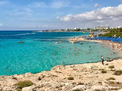 Изображения лучших пляжей Кипра в формате JPG, PNG, WebP