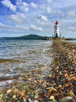 Фотографии маяка на море: скачать в HD бесплатно