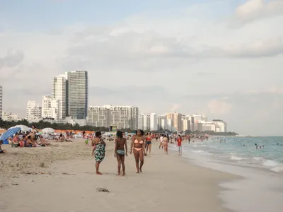 Майами бич пляжи: красота и роскошь