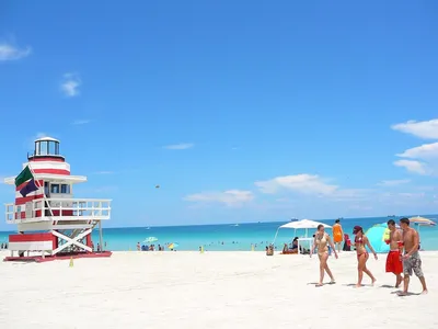 Фото Маями пляжа в формате JPG, PNG, WebP