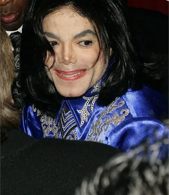 Изображение Майкла Джексона на белом фоне