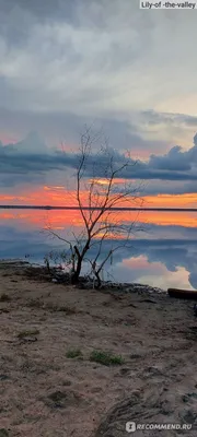 Уникальный мир воды и света: фотографии Малинового озера