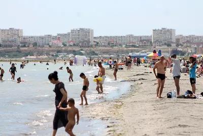 Малолетки на пляже: море радости и беззаботности летнего отдыха