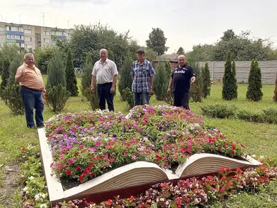 Уникальные малые архитектурные формы из дерева: фото в высоком качестве и различных форматах.