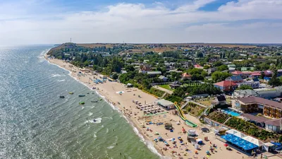 Фото Мариупольского пляжа с детской площадкой