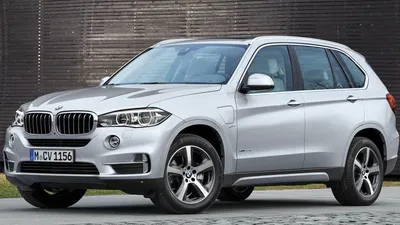 Изображение BMW X5 с высоким клиренсом для любителей бездорожья