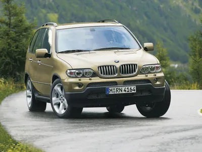 Картинка BMW X5 для использования в рекламе