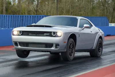 Картинка Машина dodge: доступны разные размеры