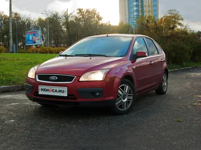 Фото автомобиля Ford Focus в формате WEBP с возможностью установки в качестве заставки