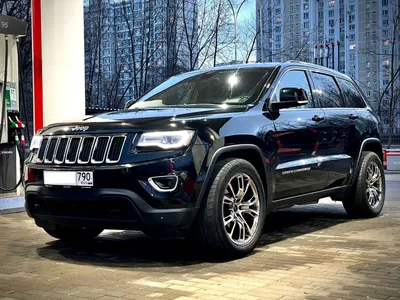 Картинка машины jeep с затемненными стеклами