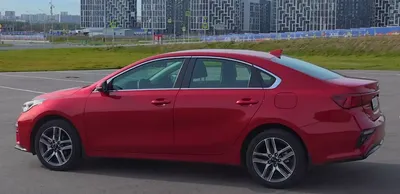 Фото Kia Cerato с мощным двигателем