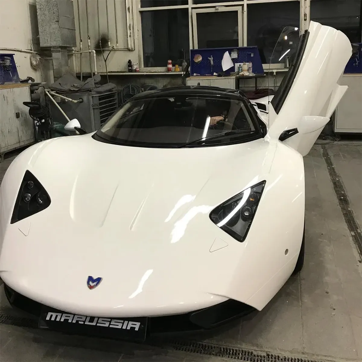 Автомобиль 700 тысяч. Marussia b1. Marussia b1 2014.