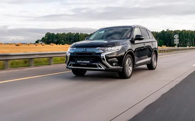 Фото Mitsubishi Outlander с полноценным запасным колесом