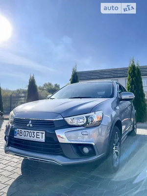 Фотка Mitsubishi Outlander с высокой проходимостью