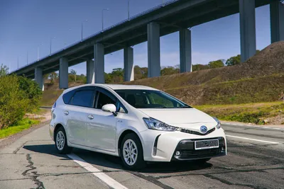 Удивительные изображения автомобиля Prius - jpg формат для всех