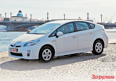 Лучшая фотография машины Prius для автомобильных блогов