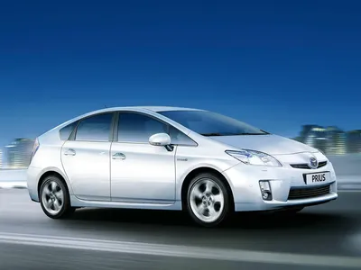 Превосходное фото машины Prius - формат jpg для быстрого скачивания