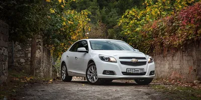 Chevrolet Malibu: фото высокого качества для выбора