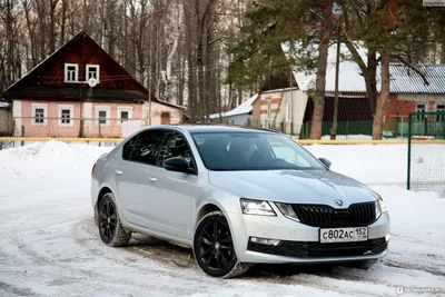 Машина Skoda на фото - выберите предпочтительные параметры