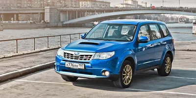 Фото Subaru Forester: выбери формат и размер при скачивании