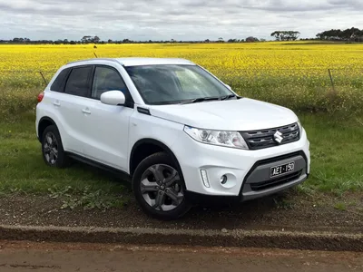 Картинка Suzuki Vitara в стиле минимализма для использования в дизайне