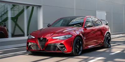 Фотография машин Alfa Romeo для скачивания