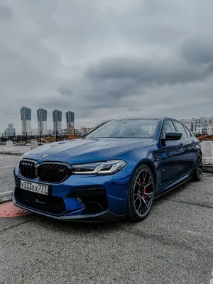 Фотография BMW M5 в высоком качестве для скачивания (webp)