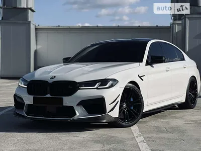 Фотография BMW M5 с регулируемым размером и форматом