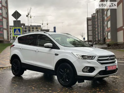 Изображение Машины Ford: выберите желаемый размер