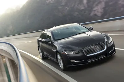 Изображения Jaguar XJ: превосходство в каждой детали