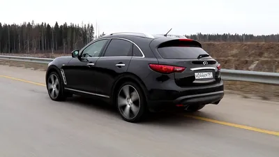 Фото Infiniti FX35: открывайте новые возможности в перемещении