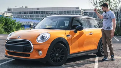 Mini Cooper Paceman: Sophisticated and Sporty