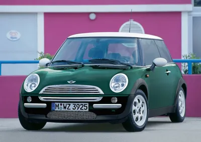 Mini Cooper Convertible: Open Top Fun for Sunny Days