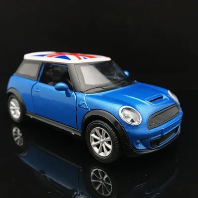 Mini Cooper Convertible with Power Soft Top: Effortless Open-Top Cruising