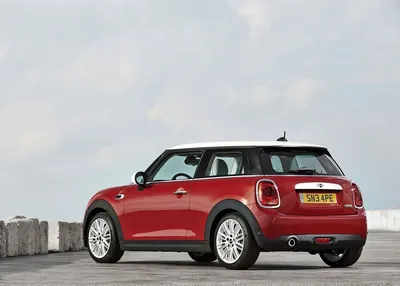 Mini Cooper Clubman: Practicality with Style