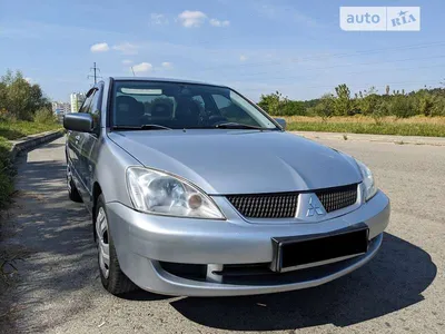 Фото, показывающие детали Mitsubishi Lancer