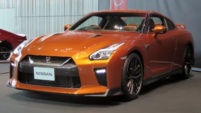 Фото машины Nissan GTR скачать в формате JPG