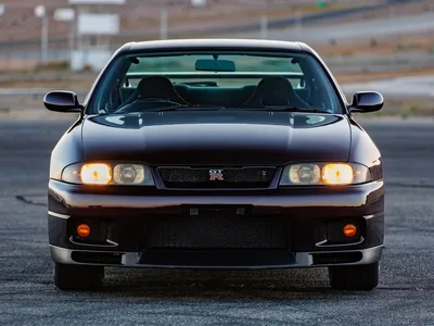 Фотография Nissan Skyline - выберите нужный вам размер