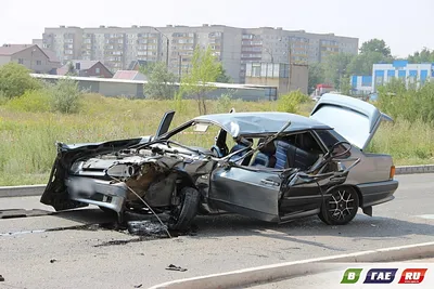 Фото машин пятнашек: бесплатное скачивание и возможность выбора формата